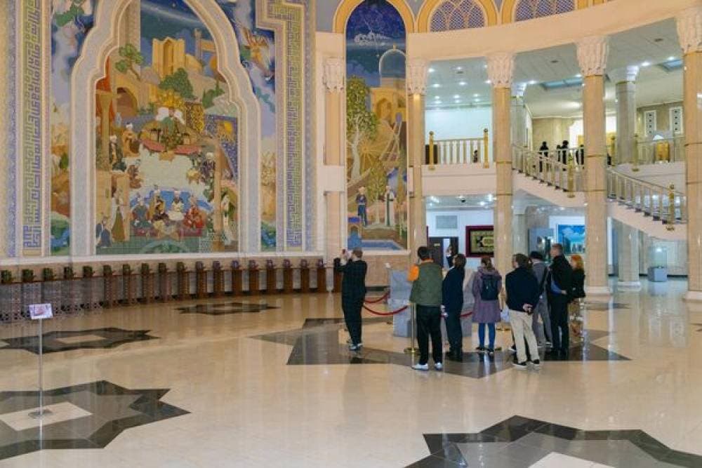 Temuriylar tarixi davlat muzeyidagi eksponatlar sun’iy intellekt yordamida “jonlanmoqda”