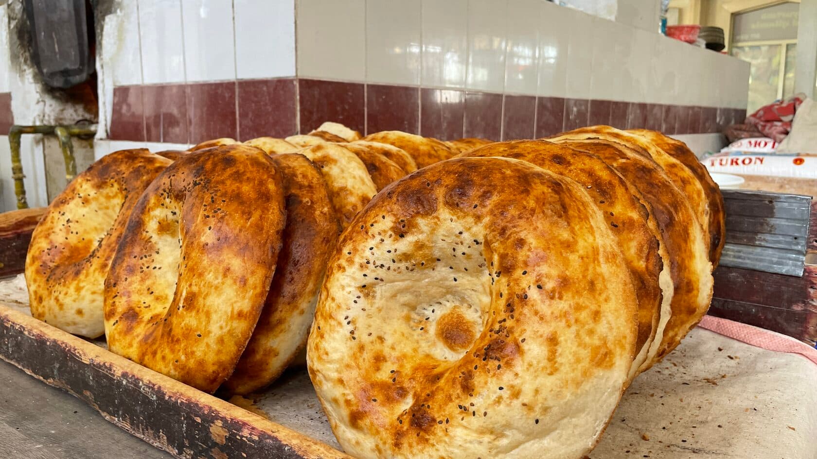 “ODAMLARGA ISHONISH KERAK!”